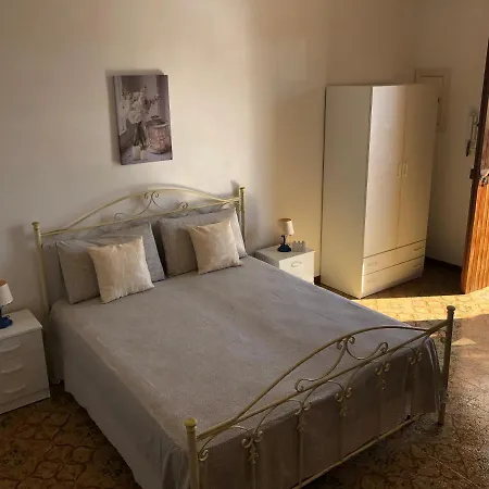 Casa Lory Apartment *